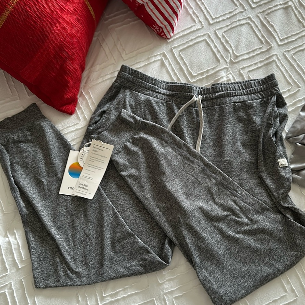 Vuori Performance Jogger
